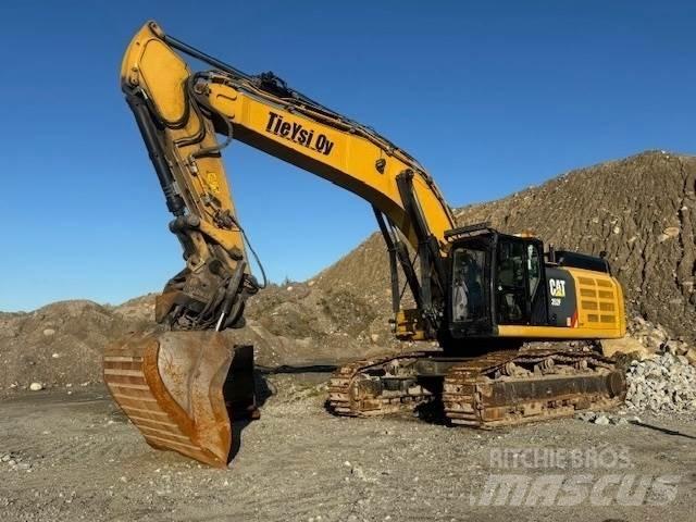CAT 352F Lánctalpas kotrók