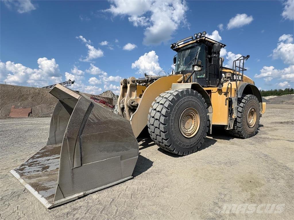CAT 980 K Gumikerekes homlokrakodók