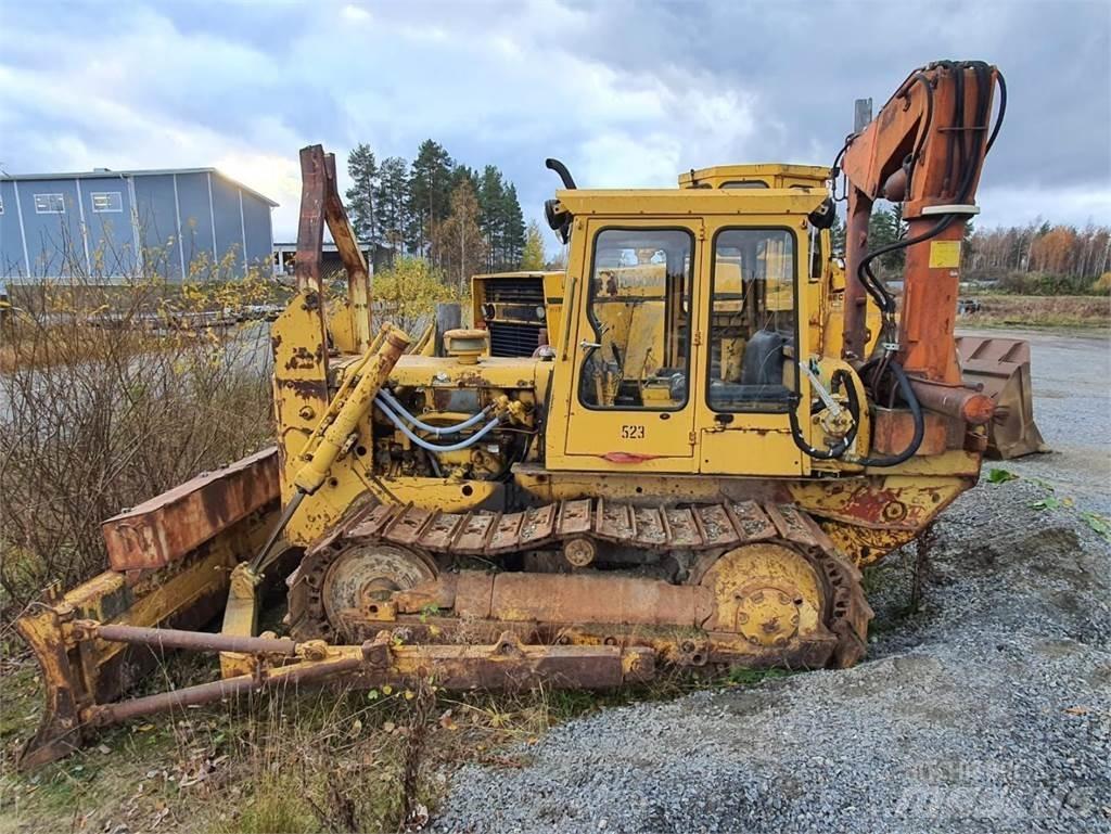 CAT D4D lánctalpas dózerek