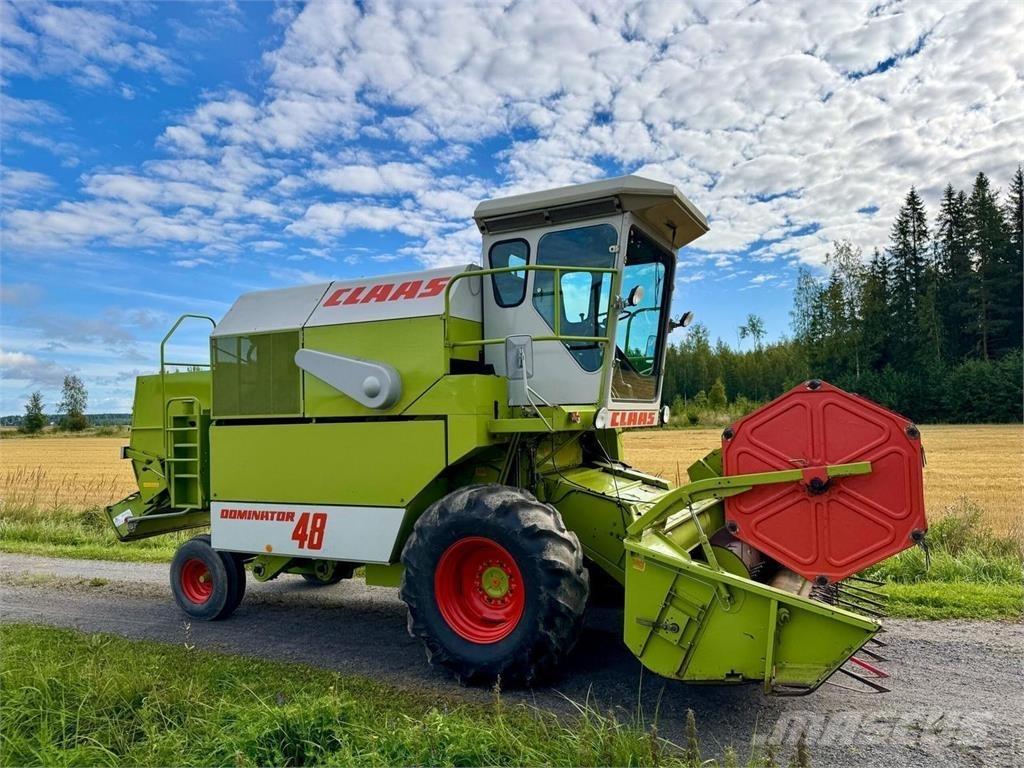 CLAAS 48 Kombájnok