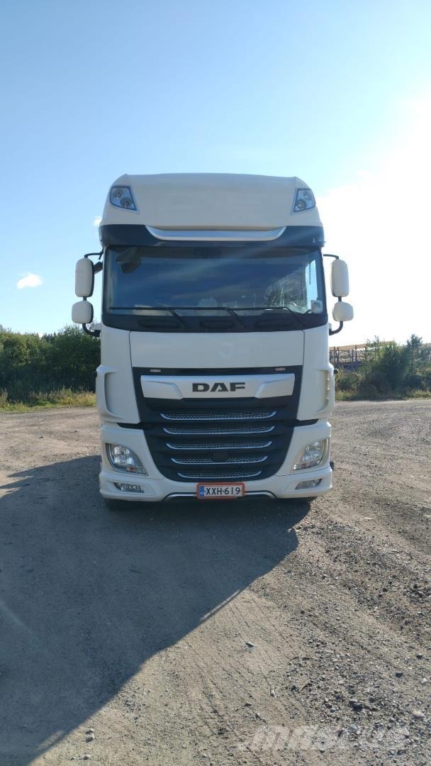 DAF XF 530 Horgos rakodó teherautók