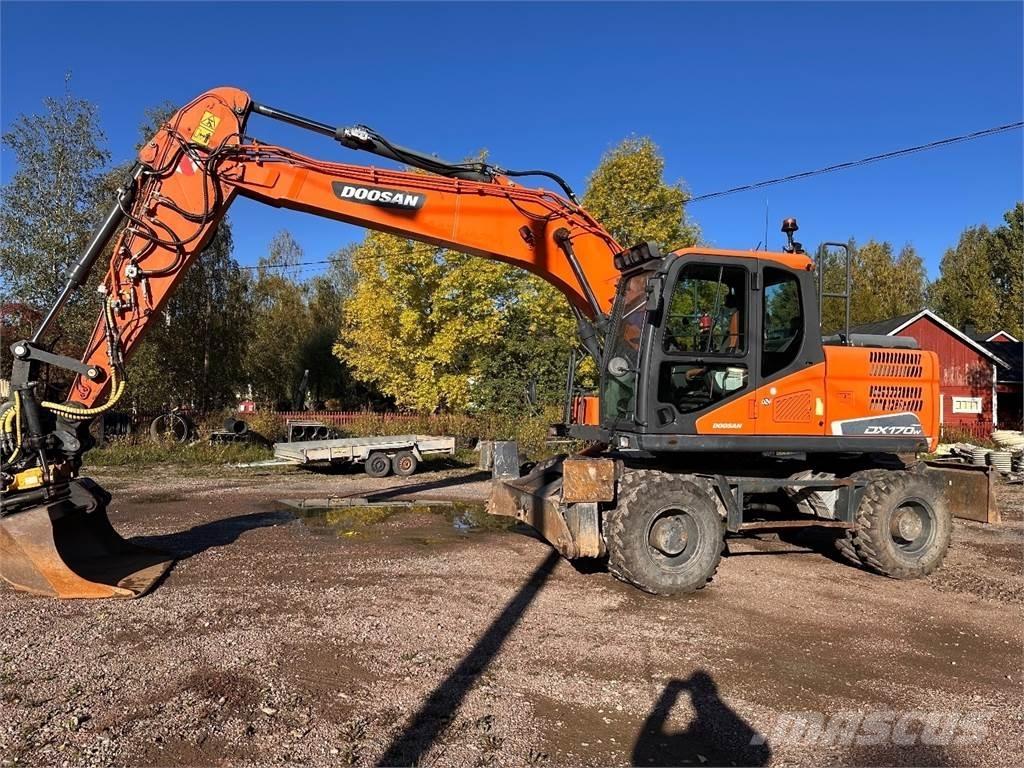 Doosan DX170W-5 Gumikerekes kotrók