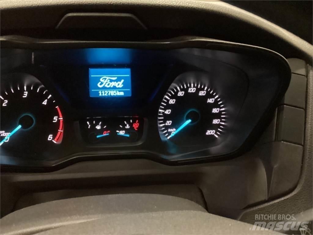 Ford Transit Transporterek