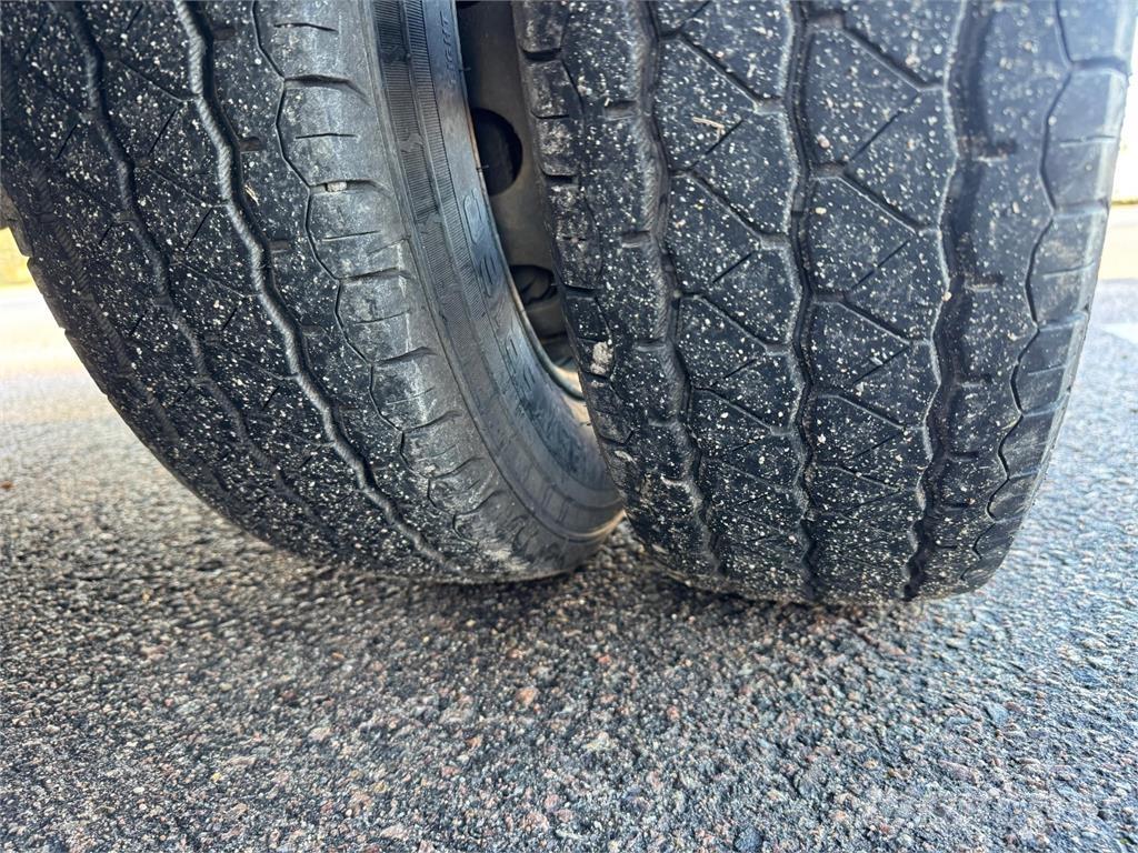 Ford Transit Transporterek