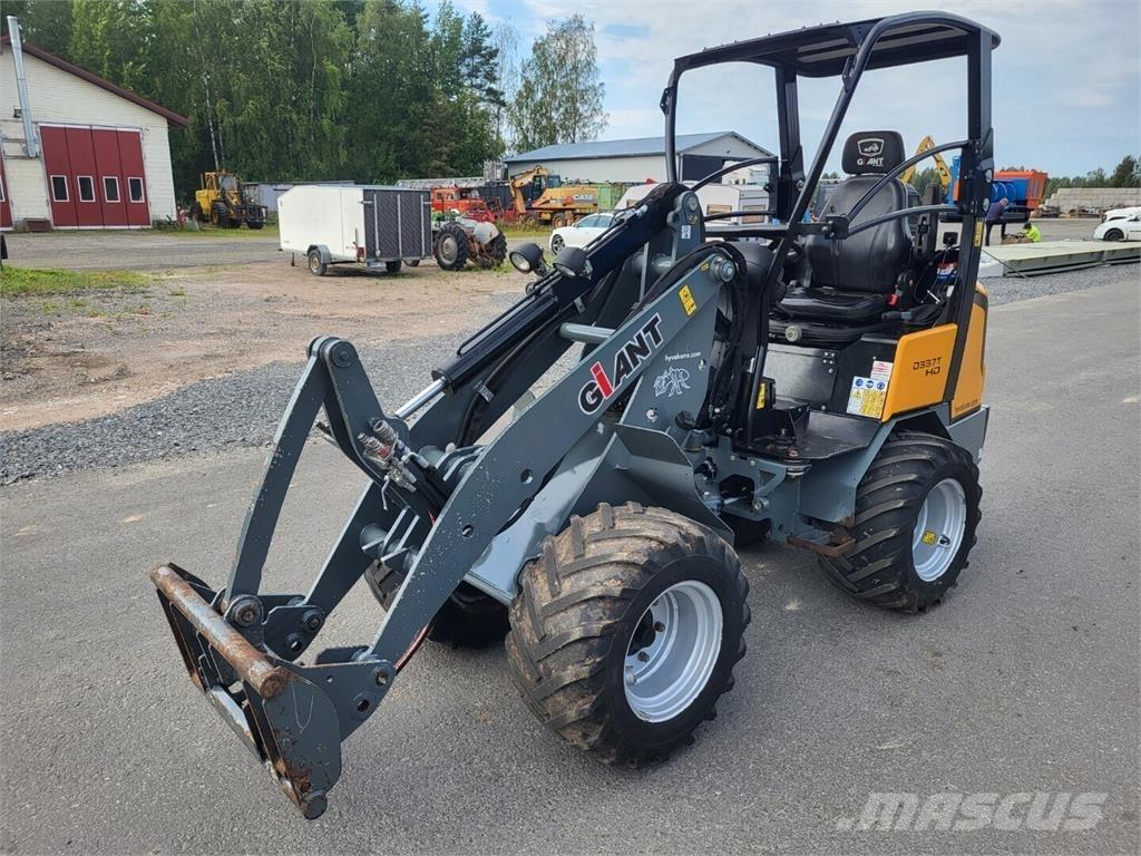 GiANT D337T Egyéb mezőgazdasági gépek