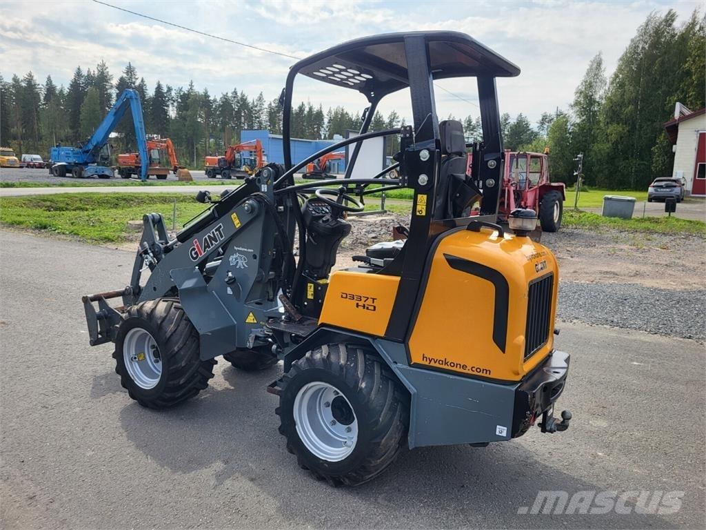 GiANT D337T Egyéb mezőgazdasági gépek