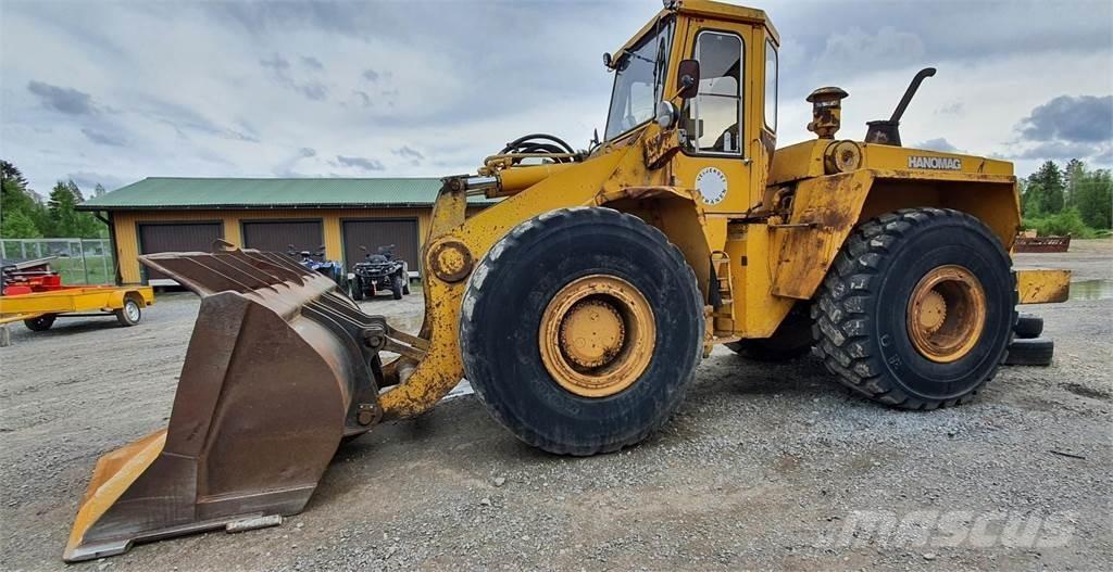 Hanomag 66 Gumikerekes homlokrakodók