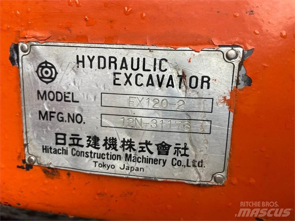 Hitachi Ex 120-2 Lánctalpas kotrók