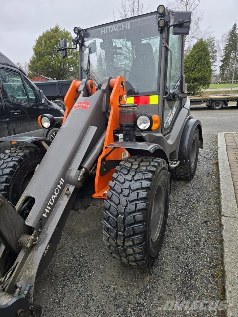 Hitachi ZW75 Mini homlokrakodók