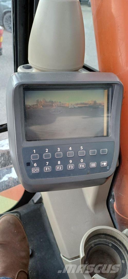 Hitachi ZX170W-3 Gumikerekes kotrók