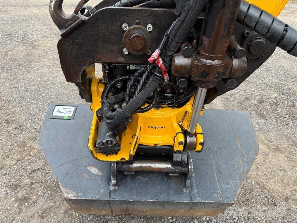 JCB 4 CX ECO Kotrórakodók