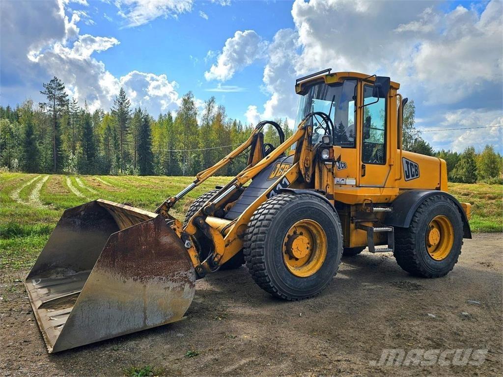 JCB 411 Gumikerekes homlokrakodók