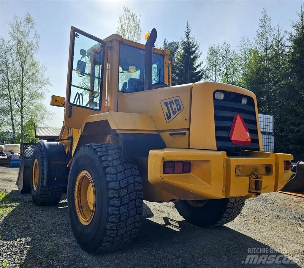 JCB 436 B HT Gumikerekes homlokrakodók