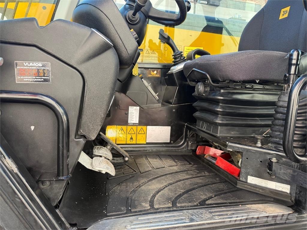 JCB 540-170 Teleszkópos rakodók