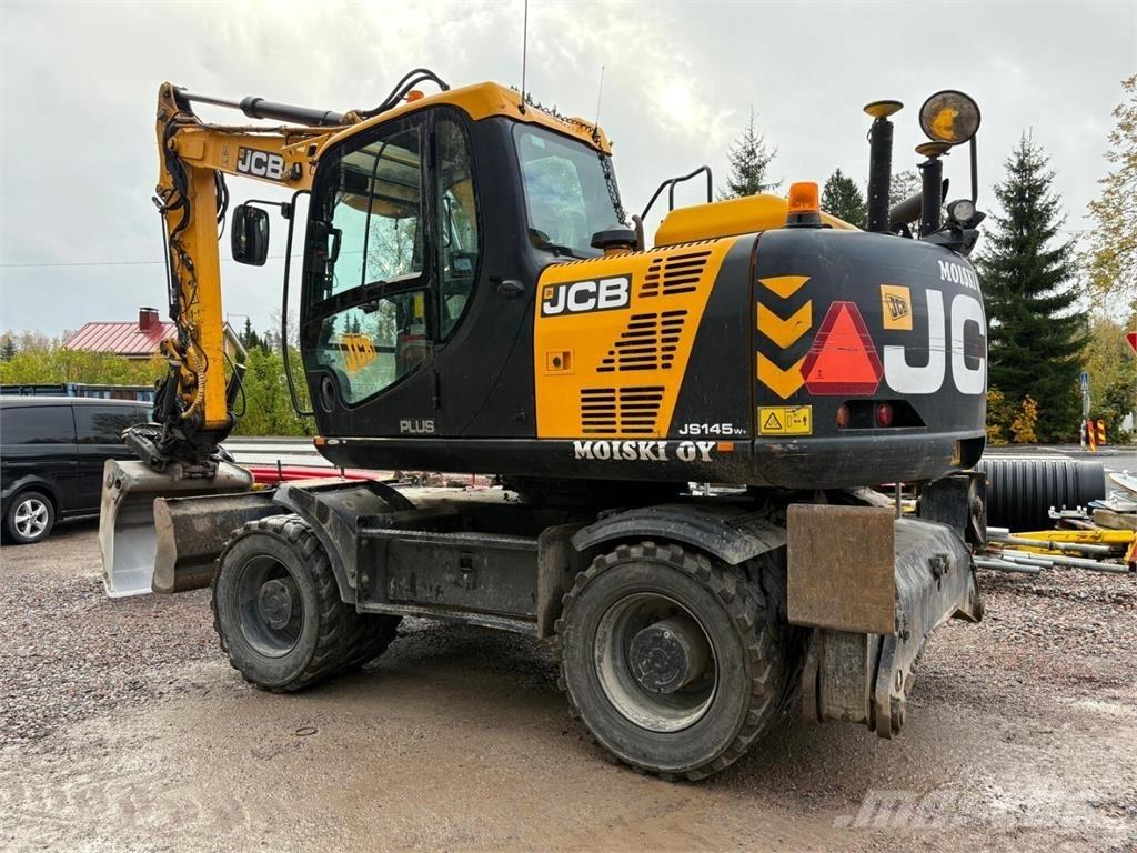 JCB JS 145 W Plus Gumikerekes kotrók