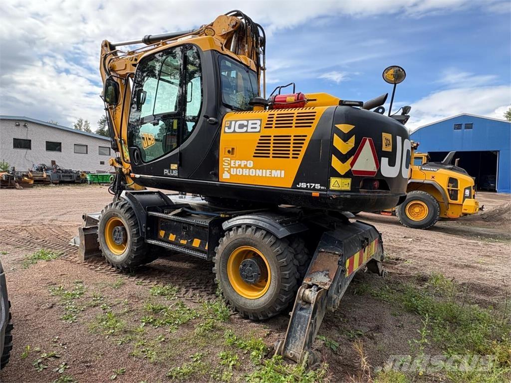 JCB JS 175 W Plus Gumikerekes kotrók