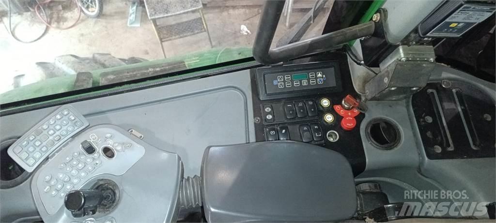 John Deere 1110E Kihordók
