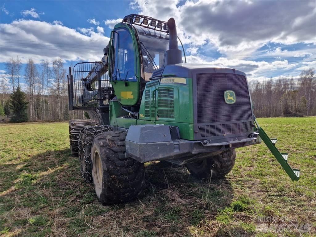 John Deere 1110G Kihordók