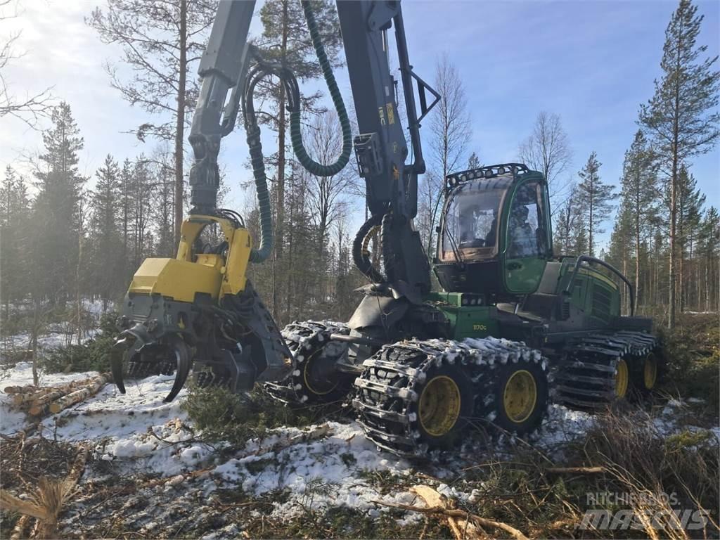 John Deere 1170 G Betakarítók