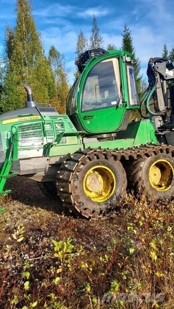 John Deere 1210G Kihordók