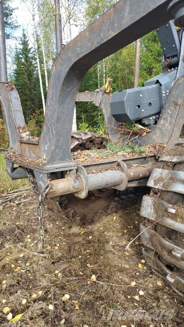 John Deere 1210G Kihordók