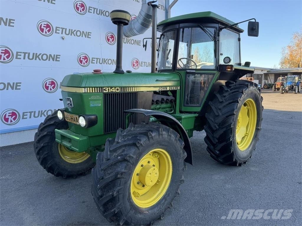 John Deere 3140 Traktorok