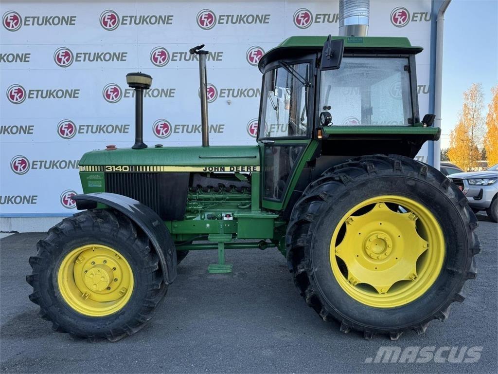 John Deere 3140 Traktorok