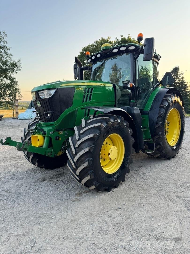 John Deere 6215R Traktorok