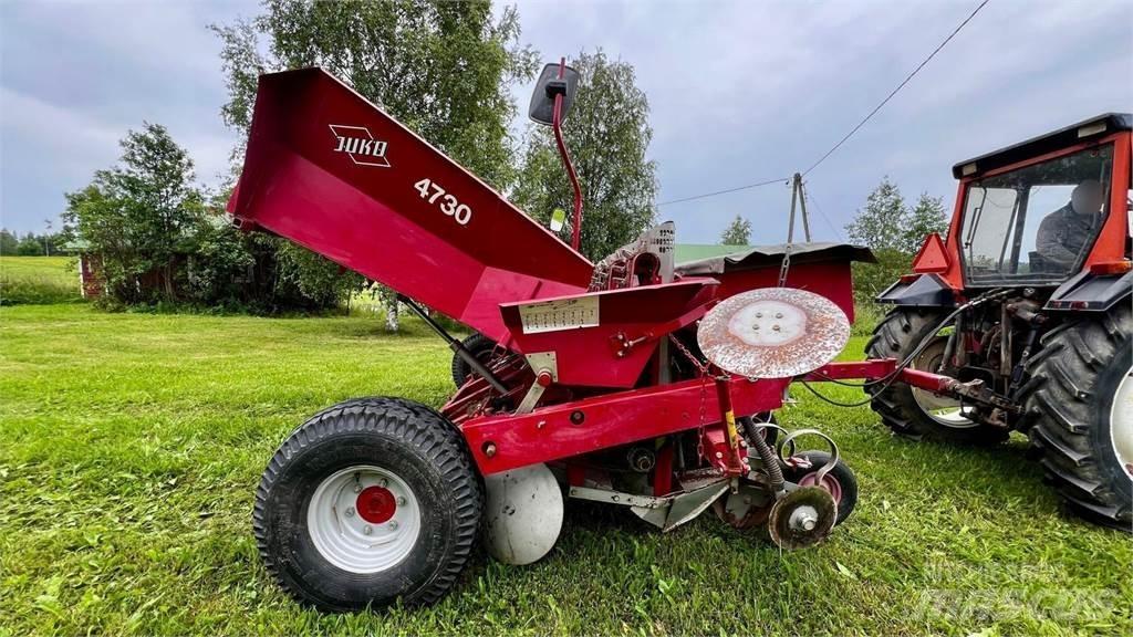 Juko 4730 Szemenként vetőgépek