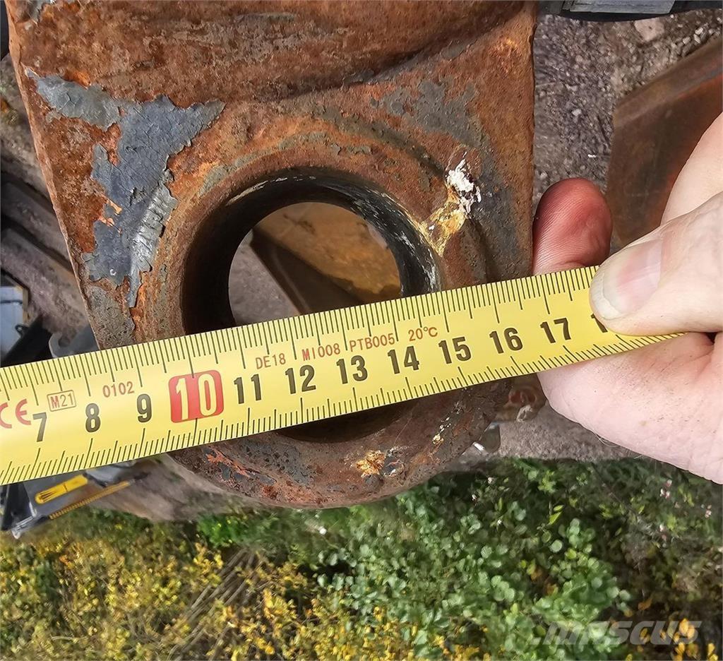  Kahmari Egyéb rakodók - kotrók és tartozékok