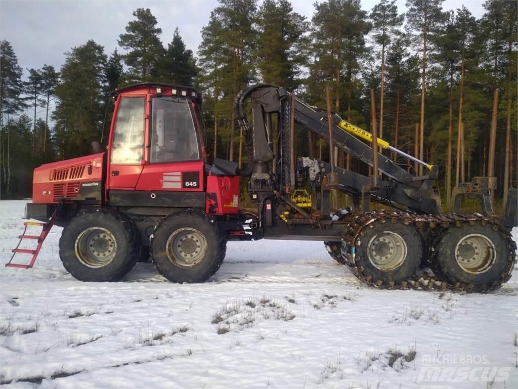 Komatsu 845 Kihordók