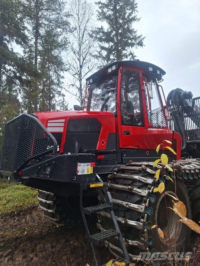 Komatsu 895 Kihordók