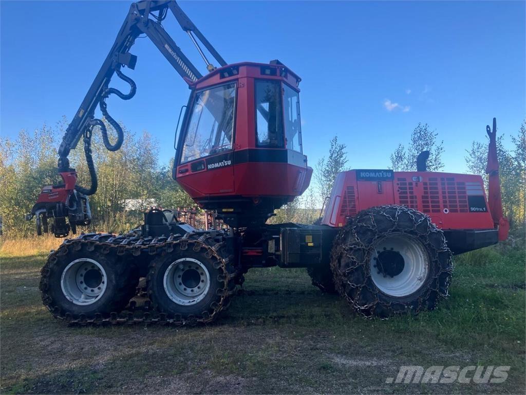 Komatsu 901tx.1 Betakarítók