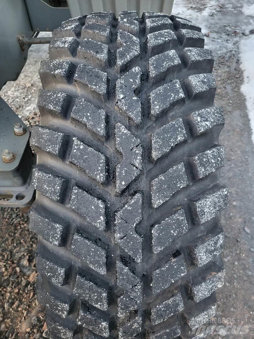 Kramer 1150 Gumikerekes homlokrakodók