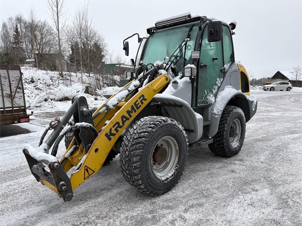 Kramer 8105 MYYTY!! Gumikerekes homlokrakodók