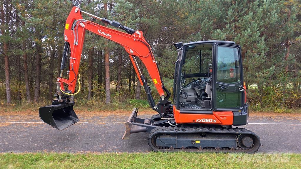 Kubota KX060-5 Mini kotrók < 7t
