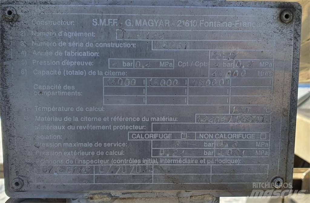 Magyar R42ESD Tartályos pótkocsik