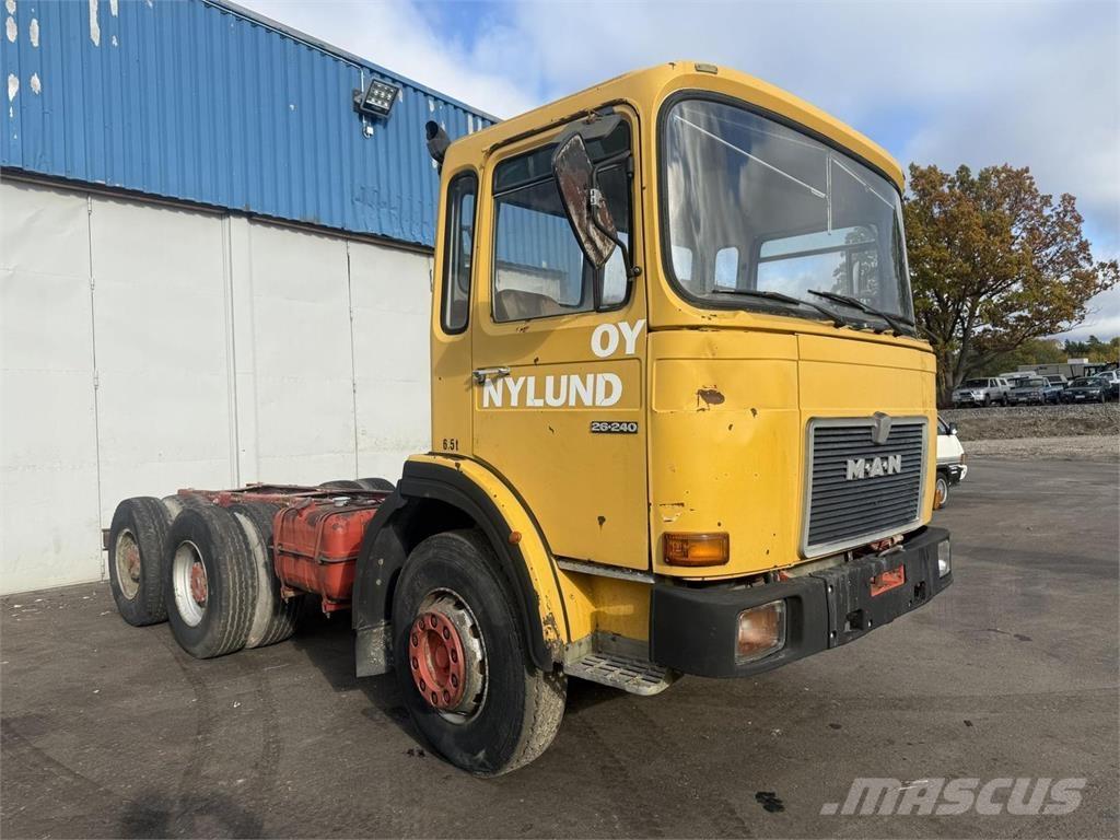 MAN 26.240 6x4 Egyéb