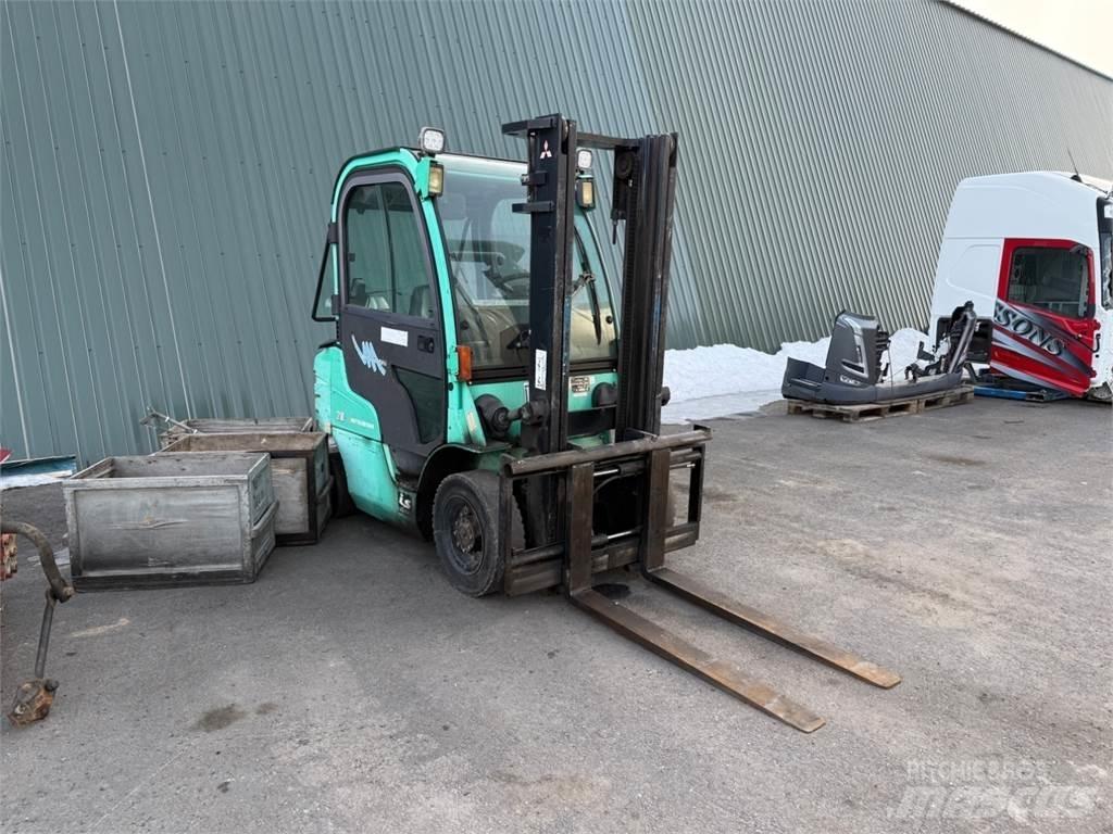 Mitsubishi FD20N Dízel targoncák