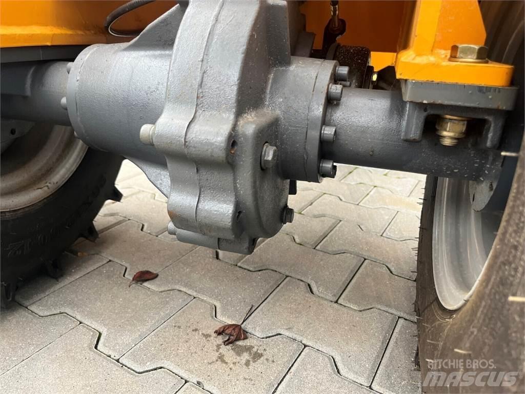 Multiloader L 10 Mini homlokrakodók