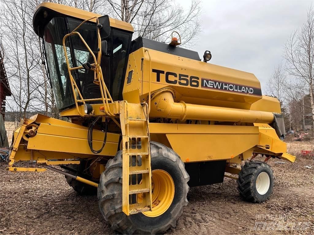 New Holland TC56 Kombájnok