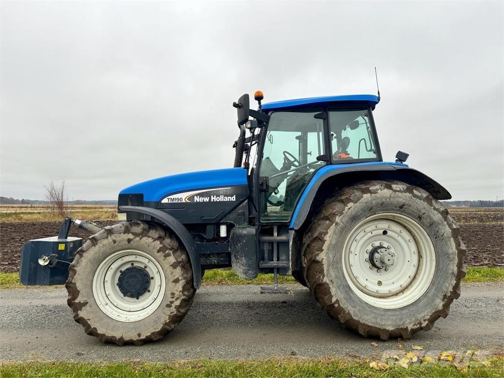 New Holland TM190 Traktorok