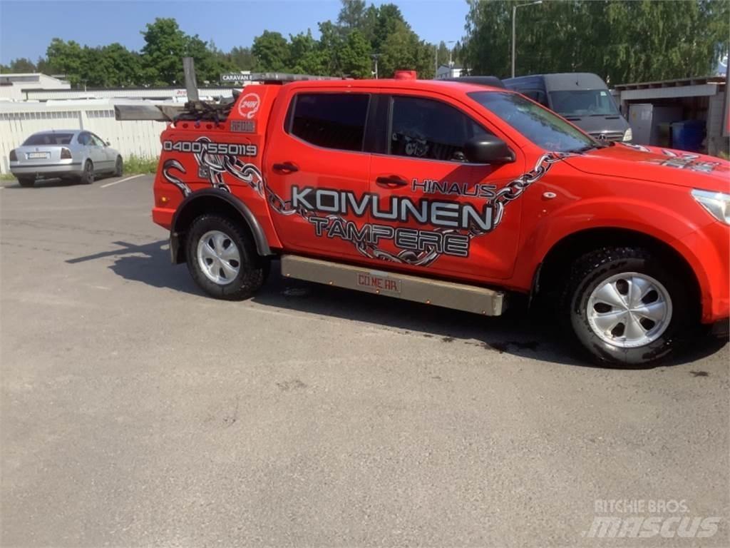 Nissan Navara 4X4 Járműszállító pótkocsik