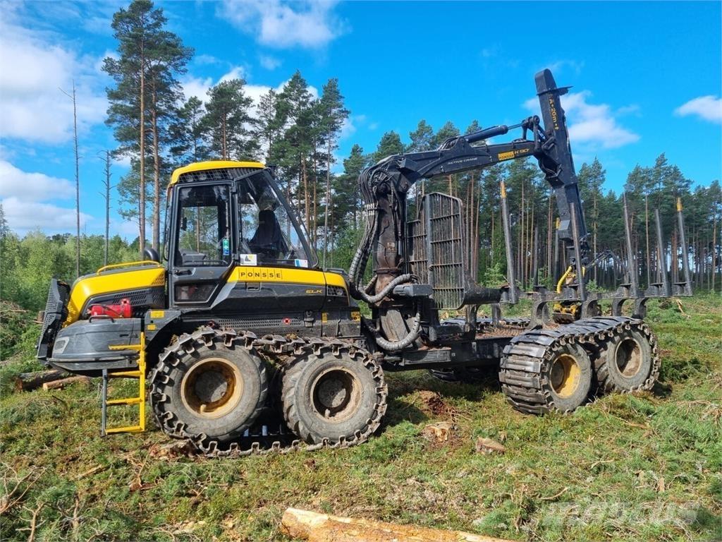 Ponsse Elk 8WD Kihordók