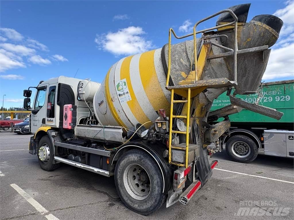 Renault D 18 WIDE Betonkeverők/Betonpumpák