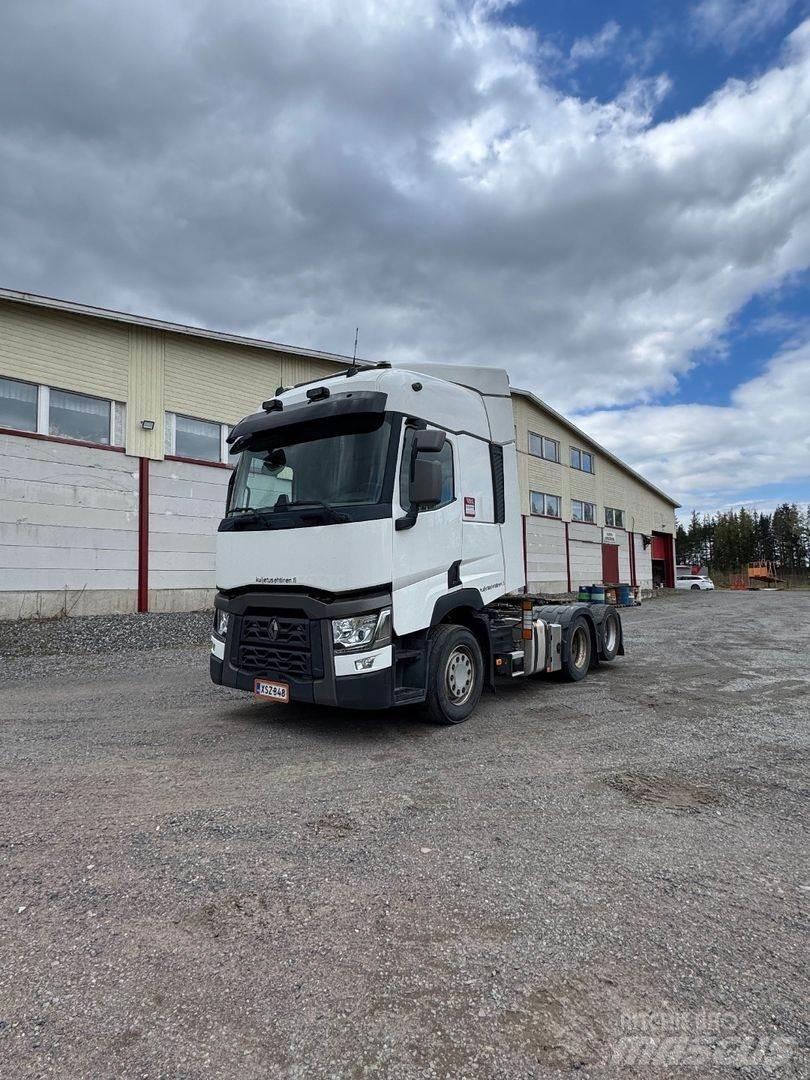 Renault T440 6x2 Nyergesvontatók