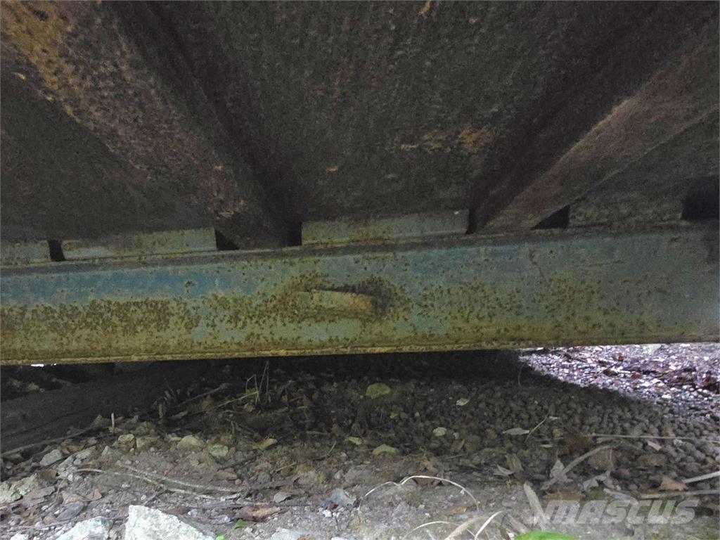  Roskalava 5,8m Állványok