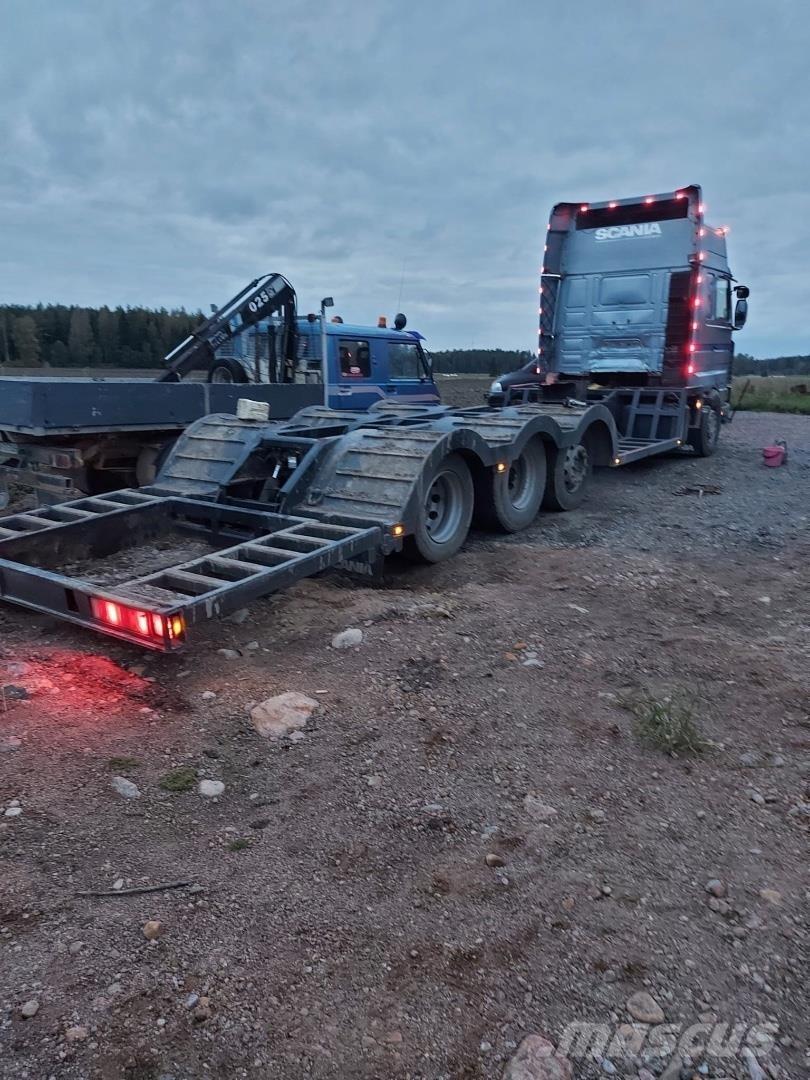 Scania 143H erdészeti gépszállító teherautók
