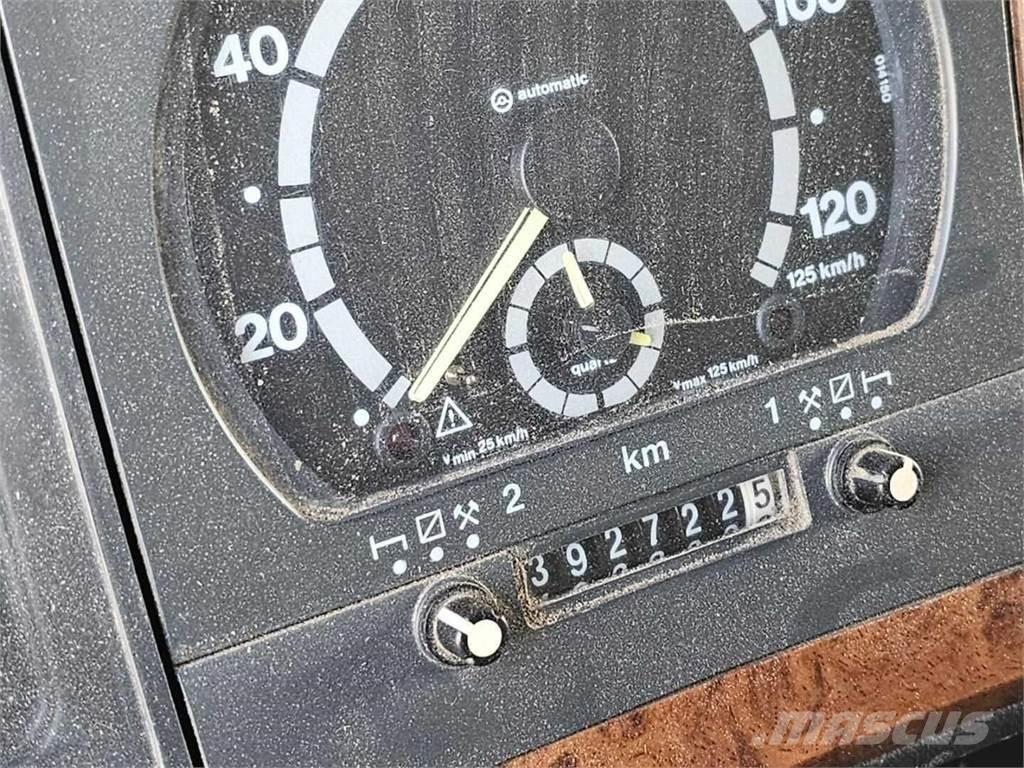 Scania 143H 6X2 Billenő teherautók