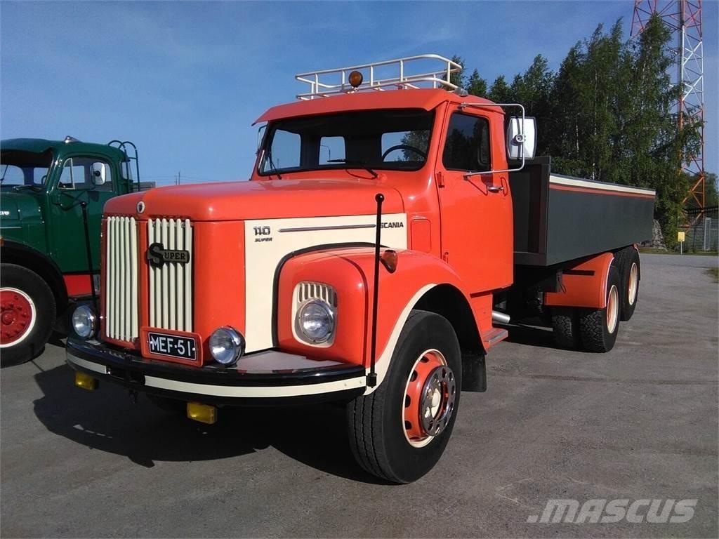 Scania LS 110 S Platós / Ponyvás teherautók